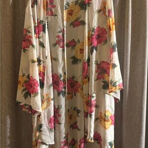 DNA couture Cream Kimono with Pink & Yellow Floral Accents